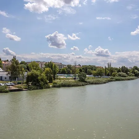 Appartement Duna Wellness *
